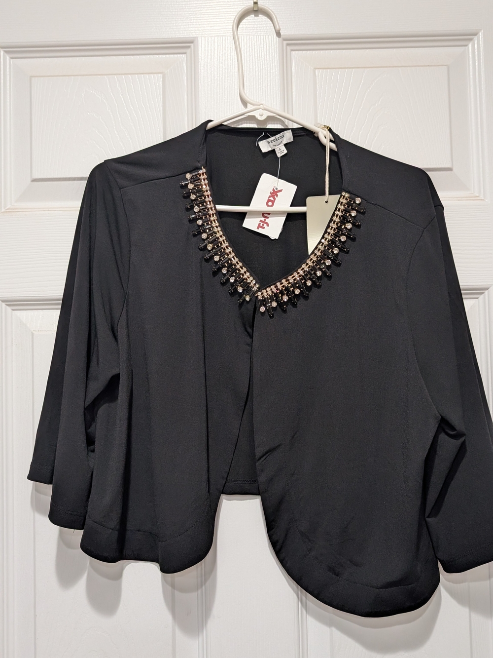 Beaded V-Neck Black Cropped Jacket